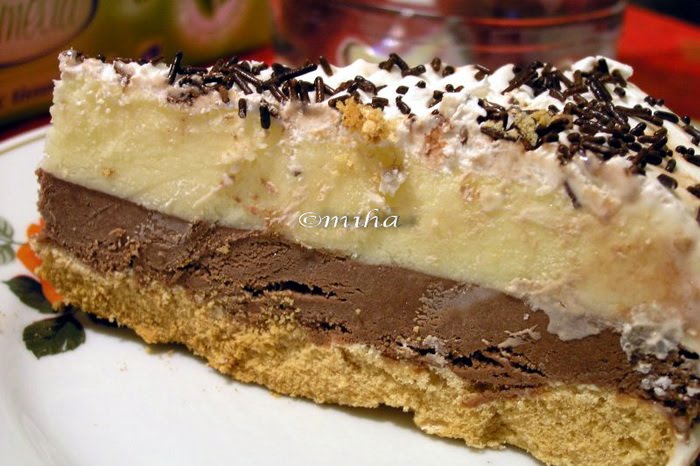 Tort de inghetata in doua culori