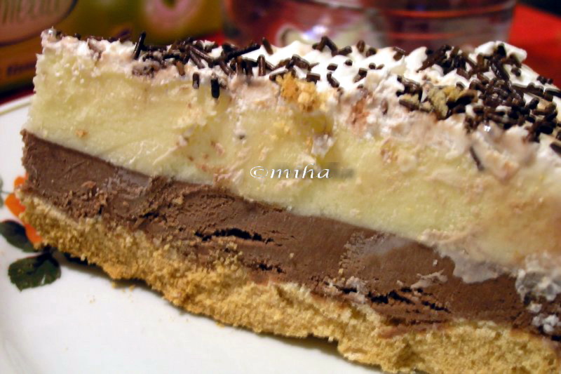 Tort de inghetata cu mascarpone si menta