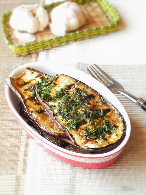 Vinete la gratar marinate