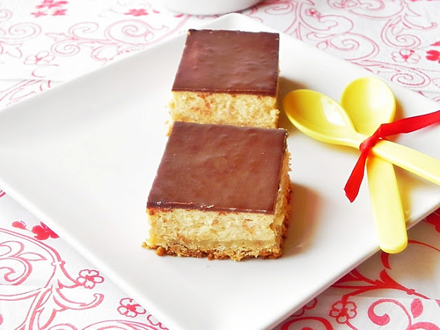 prajitura cu branza si caramel
