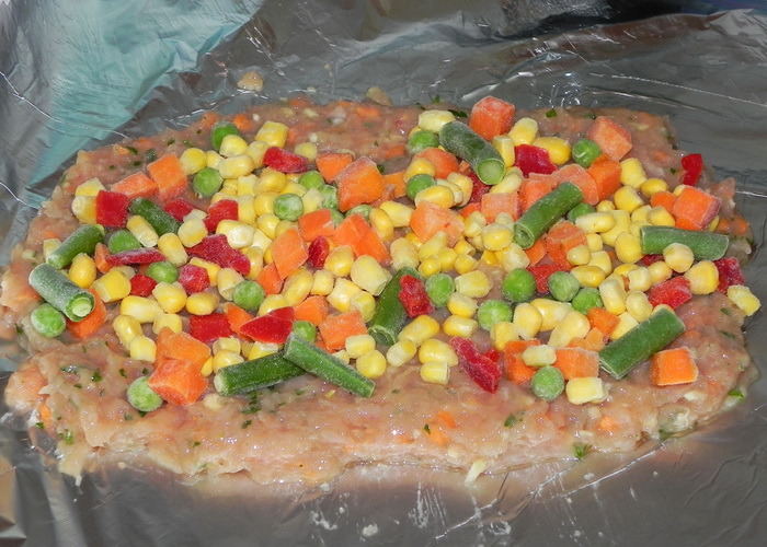 Rulada de carne cu legume