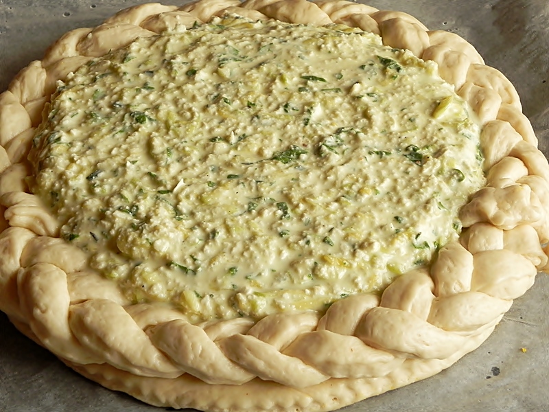 Tarta cu dovlecei si branza de capra