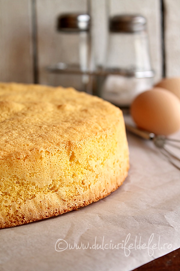 Blat simplu de tort din pandispan