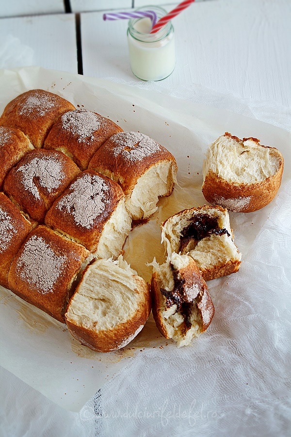 Chifle cu ciocolata aromate cu scortisoara