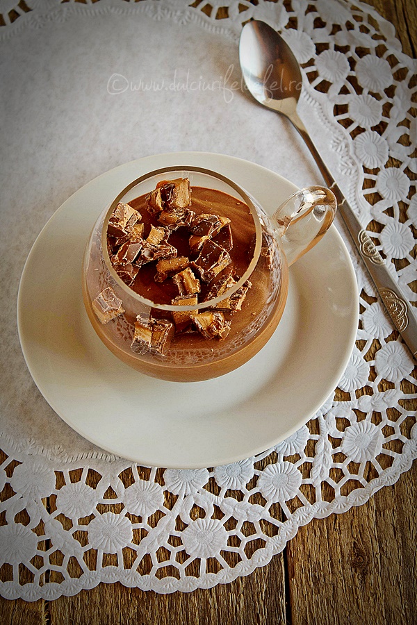 Mousse de ciocolata amaruie