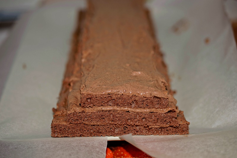 Preparare piramida cu ciocolata