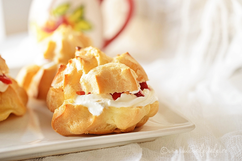 choux-cu-crema-mascarpone-si-capsuni-3