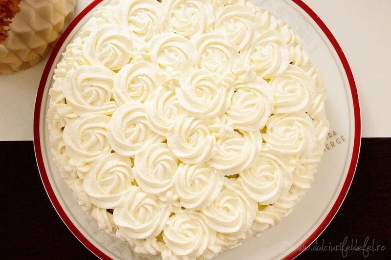 Tort spirala cu nuca si crema de vanilie
