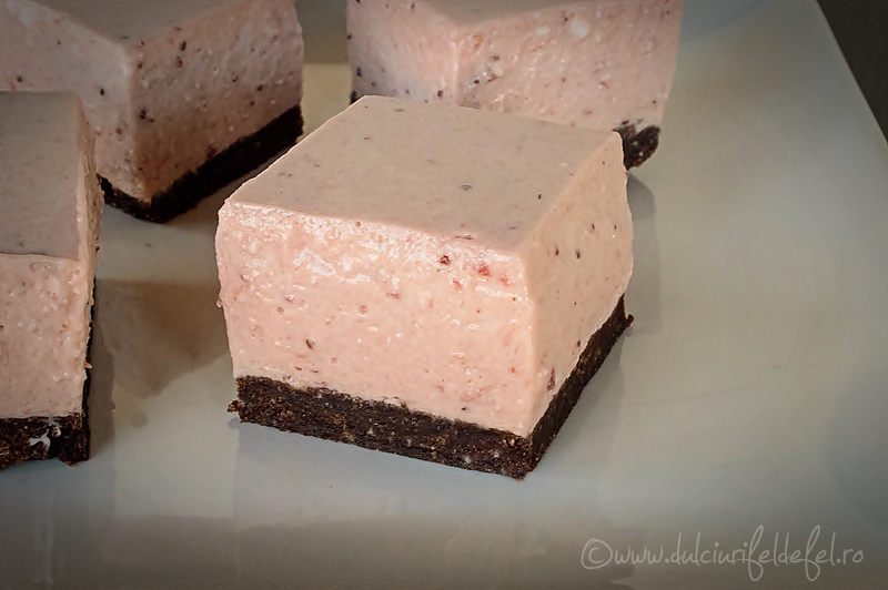 Cheesecake cu capsuni reteta fara coacere